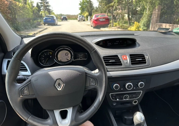 Renault Megane cena 16800 przebieg: 199000, rok produkcji 2009 z Szczecinek małe 254